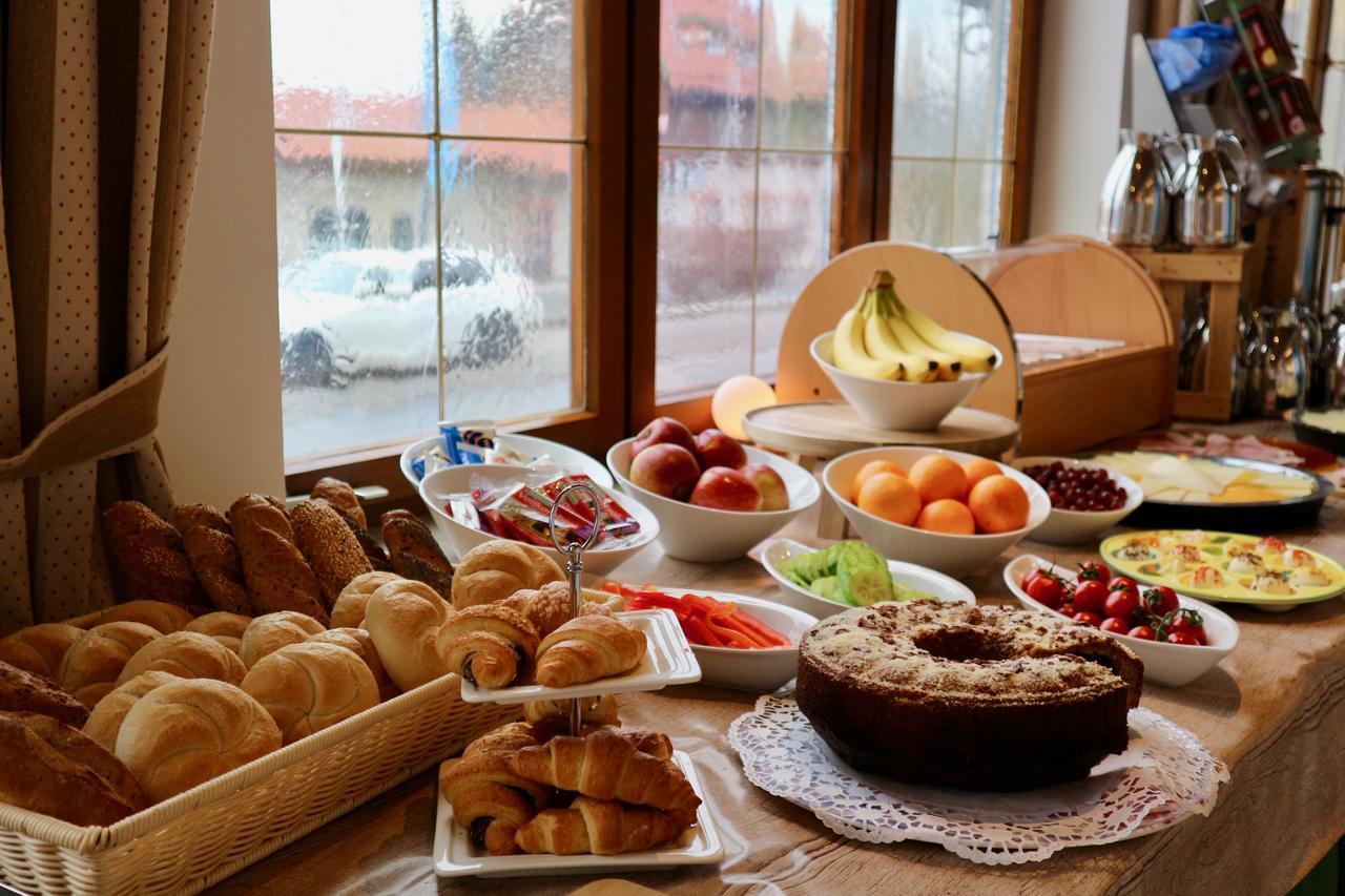 Hotel Waltraud Garni Kochel am See Екстер'єр фото