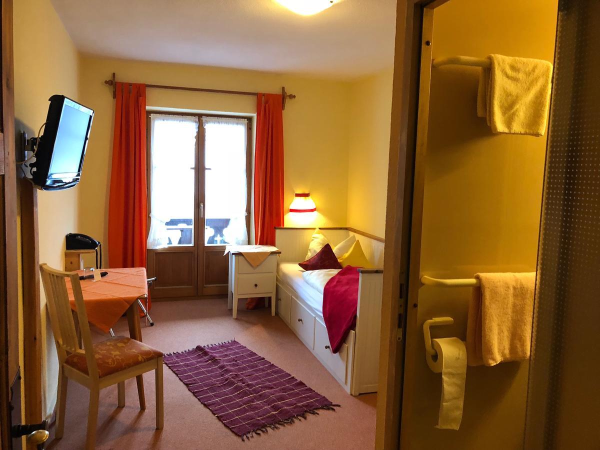 Hotel Waltraud Garni Kochel am See Екстер'єр фото