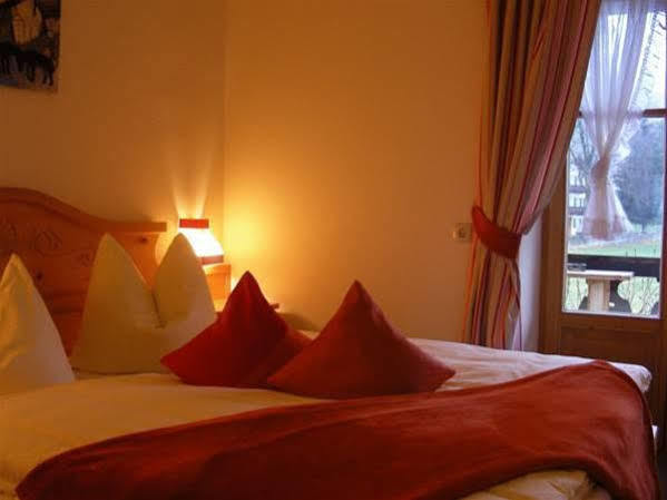 Hotel Waltraud Garni Kochel am See Екстер'єр фото